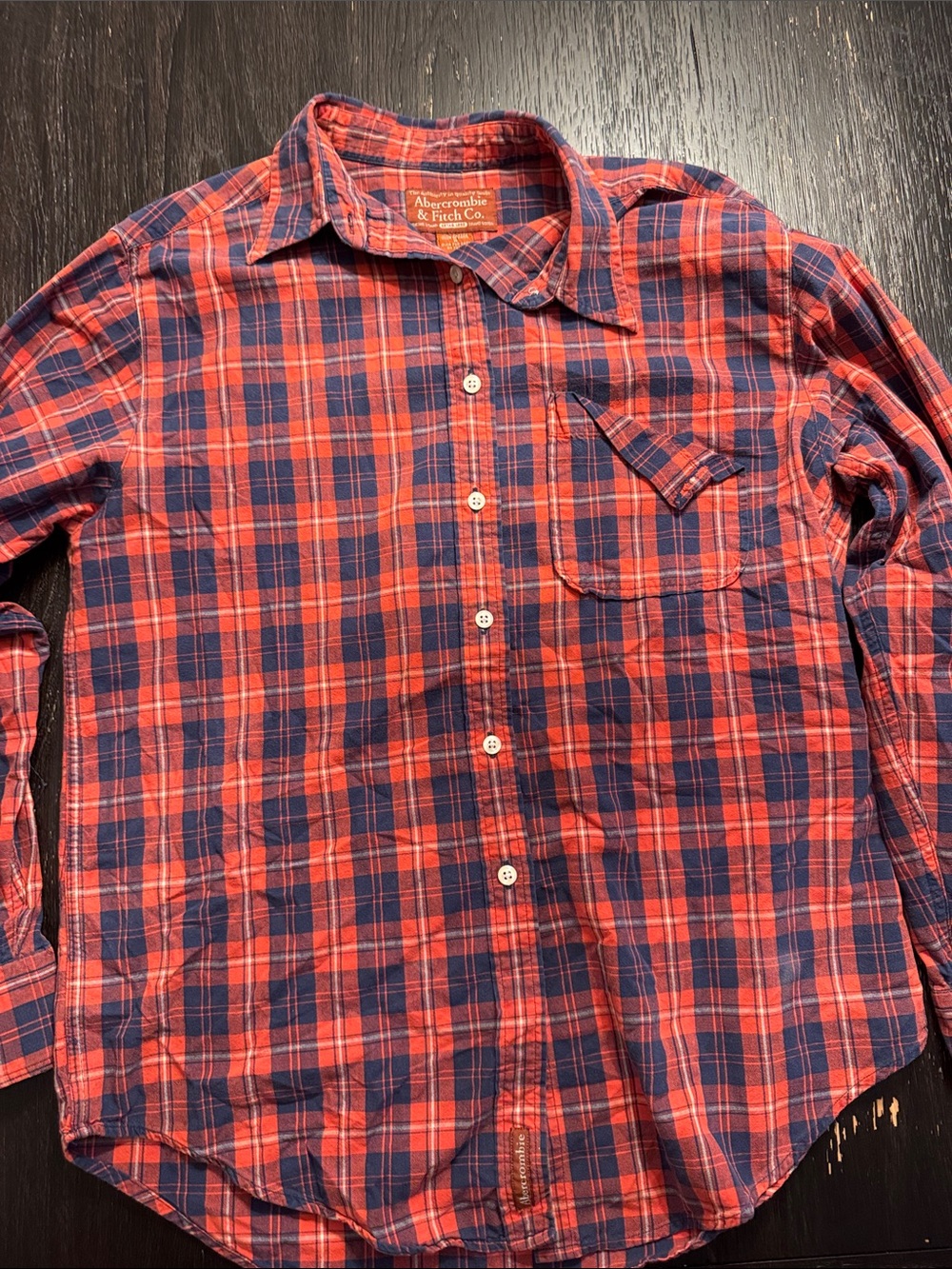 Abercrombie & Fitch Red and Navy Plaid Long-Sleeve Button-Down Shirt 100% Cotton